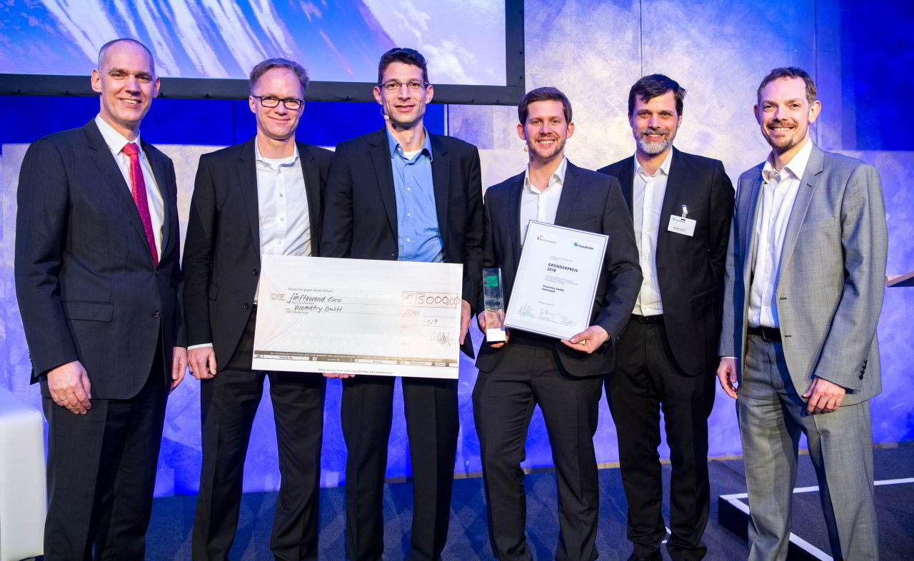 v.l.: Dr. Matthias Unbescheiden (Fraunhofer IGD), Dr. Andreas Olmes (High-Tech Gründerfonds GmbH, Dr. Harald Wuest (Visometry GmbH), Jens Keil (Visometry GmbH), Michael Kuschel (Fraunhofer Venture) und Markus Weitzel (Fraunhofer Venture)